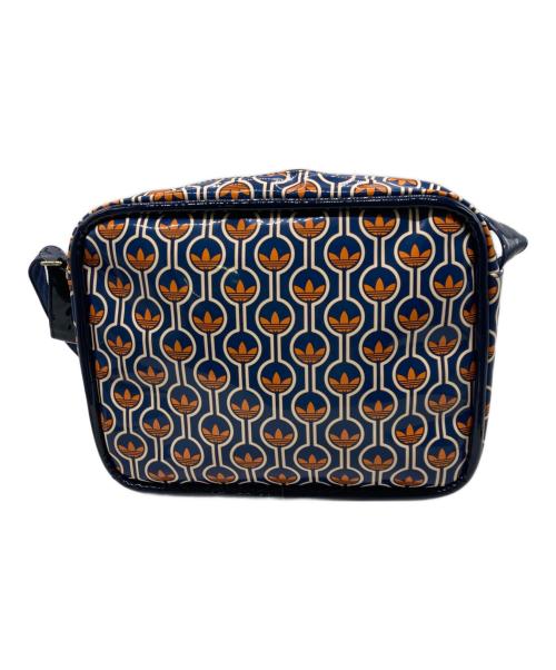 adidas Originals（アディダスオリジナル）adidas originals (アディダスオリジナル) モノグラムプリント エアライナーバッグ ネイビー×オレンジの古着・服飾アイテム