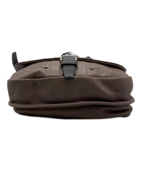 LONGCHAMP（ロンシャン）LONGCHAMP (ロンシャン) フラップレザーショルダーバッグ パープルの古着・服飾アイテム