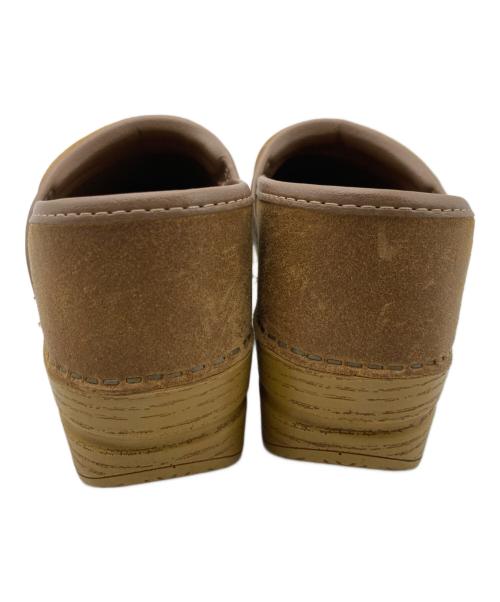 dansko（ダンスコ）Dansko (ダンスコ) PROFESSIONAL SUEDE Tan ブラウン サイズ:37の古着・服飾アイテム
