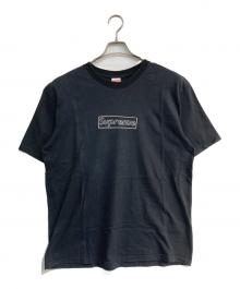 SUPREME（シュプリーム）の古着「KAWS Chalk Logo Tee(カウズチョークロゴティー)」｜ブラック