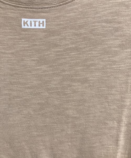 KITH（キス）KITH (キス) ロゴ半袖Tシャツ ベージュ サイズ:Ｍの古着・服飾アイテム
