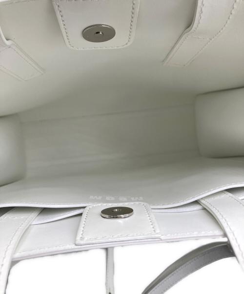 MSGM（エムエスジーエム）MSGM (エムエスジーエム) Faux leather tote bag with embossed micro logo(フェイクレザートートバッグ ウィズ エンボスマイクロロゴ) ホワイト サイズ:-の古着・服飾アイテム