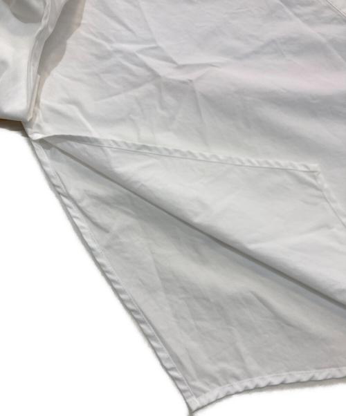 rito structure（リト ストラクチャー）rito structure (リト ストラクチャー) サイドスリットシャツ　077R22S016B ホワイト サイズ:2の古着・服飾アイテム