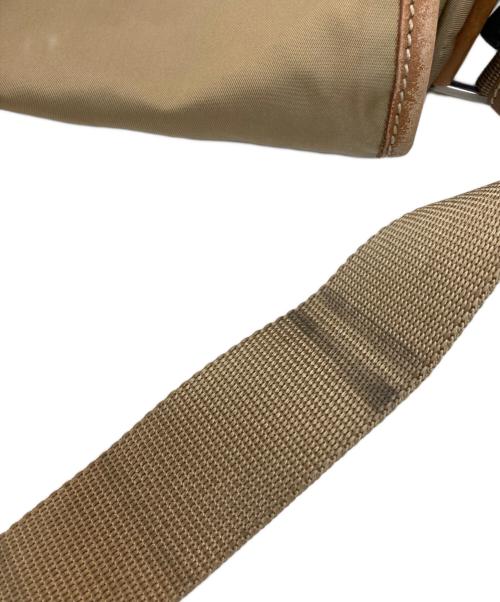 PRADA（プラダ）PRADA (プラダ) ナイロンショルダーバッグ ベージュの古着・服飾アイテム