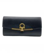 Salvatore Ferragamoサルヴァトーレ フェラガモ）の古着「ガンチーニ金具長財布」｜ブラック