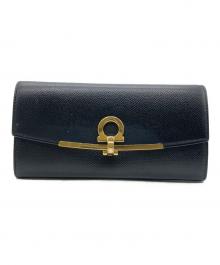 Salvatore Ferragamo（サルヴァトーレ フェラガモ）の古着「ガンチーニ金具長財布」｜ブラック