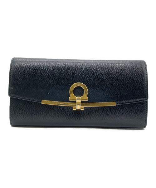 Salvatore Ferragamo（サルヴァトーレ フェラガモ）Salvatore Ferragamo (サルヴァトーレ フェラガモ) ガンチーニ金具長財布 ブラックの古着・服飾アイテム