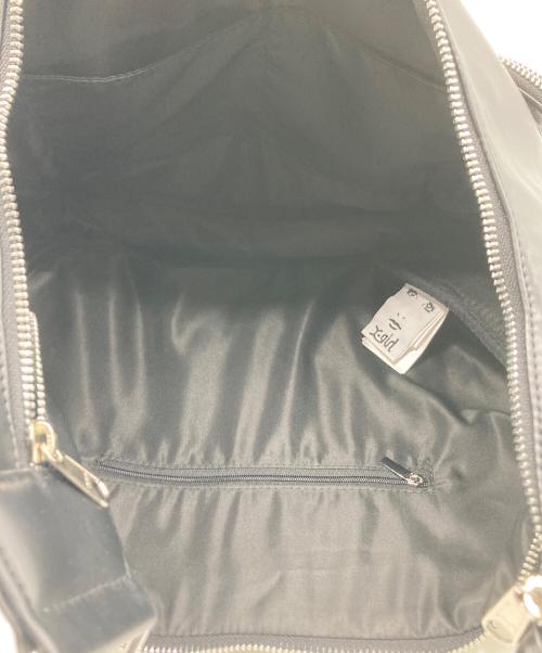 X-GIRL（エックスガール）X-girl (エックスガール) FAUX LEATHER MESSENGER BAG ブラックの古着・服飾アイテム