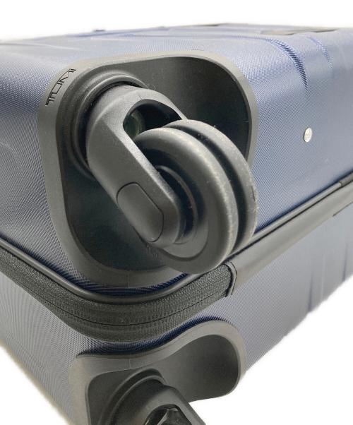 TUMI（トゥミ）TUMI (トゥミ) SOPHNET. (ソフネット) COMPACT 4WHL BRIEF ネイビーの古着・服飾アイテム