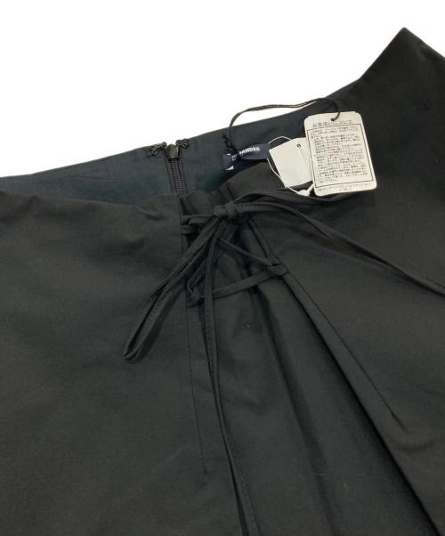 JIL SANDER NAVY（ジルサンダー ネイビー）JIL SANDER NAVY (ジルサンダー ネイビー) フロントレースアップスカート ブラック サイズ:36 未使用品の古着・服飾アイテム
