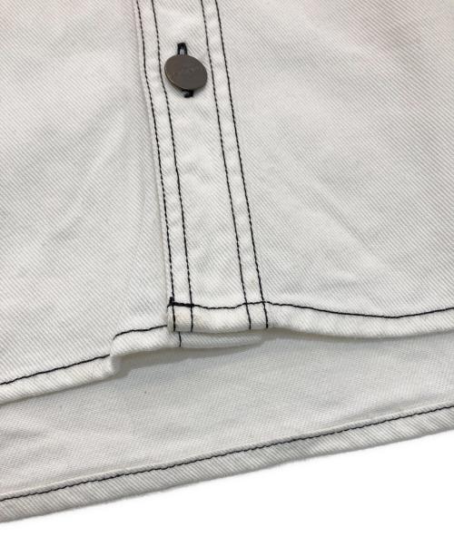 CarHartt（カーハート）CarHartt (カーハート) CHALK SHIRT JAC ホワイト サイズ:Mの古着・服飾アイテム