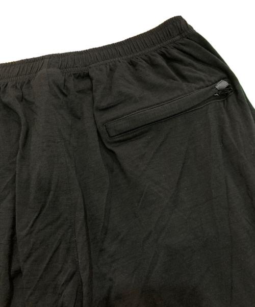 SNBYA.H（エスエヌバイエーエイチ）SNBYA.H (エスエヌバイエーエイチ) WASHABLE MERINO WOOL PANTS　ASSN-200309 グレー サイズ:2の古着・服飾アイテム