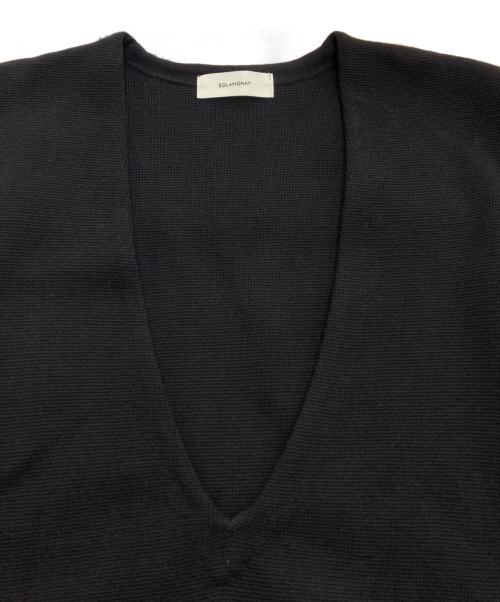 SOLAMONAT（ソラモナ）SOLAMONAT (ソラモナ) ウエハースニットワイドスリーブVネックプルオーバー ブラック サイズ:FREEの古着・服飾アイテム