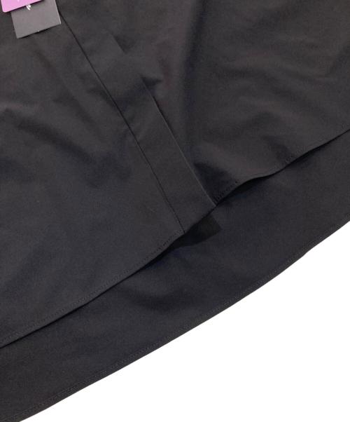 ANNE COQUINE（アンコキーヌ）Anne Coquine (アンコキーヌ) ナイロンクロップドシャツ ブラック サイズ:M 未使用品の古着・服飾アイテム