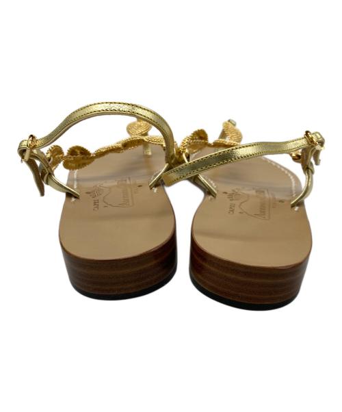 amedeo canfora（アメデオカンファー）AMEDEO CANFORA (アメデオカンファー) FRIDA SANDALS ゴールド サイズ:US6の古着・服飾アイテム