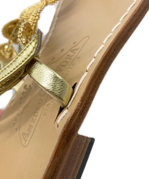 amedeo canfora（アメデオカンファー）AMEDEO CANFORA (アメデオカンファー) FRIDA SANDALS ゴールド サイズ:US6の古着・服飾アイテム