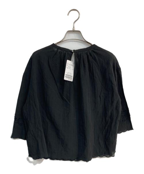 IENA（イエナ）IENA (イエナ) スカラップ刺繍Tブラウス ブラック サイズ:Free 未使用品の古着・服飾アイテム