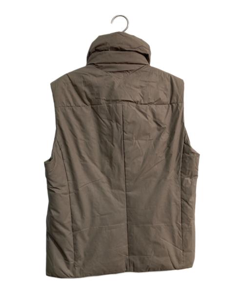 KAZUYUKI KUMAGAI ATTACHMENT（カズユキクマガイ アタッチメント）KAZUYUKI KUMAGAI ATTACHMENT (カズユキクマガイ アタッチメント) タイプライターレザータ加工 ダウンベスト　KD42-050 ブラウン サイズ:3の古着・服飾アイテム