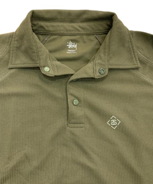 stussy（ステューシー）stussy (ステューシー) SSリンクロゴドライポロシャツ カーキ サイズ:Mの古着・服飾アイテム