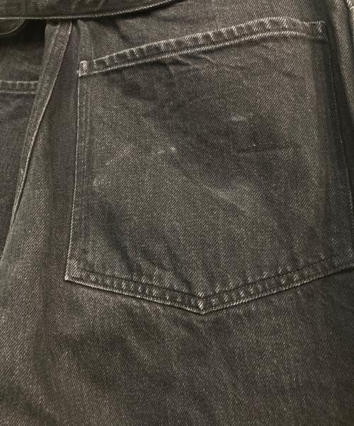 COMOLI（コモリ）COMOLI (コモリ) デニム ベルテッドパンツ ブラック サイズ:Freeの古着・服飾アイテム