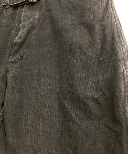 COMOLI（コモリ）COMOLI (コモリ) デニム ベルテッドパンツ ブラック サイズ:Freeの古着・服飾アイテム