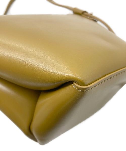 YAHKI（ヤーキ）YAHKI (ヤーキ) レザーショルダーバッグ オリーブの古着・服飾アイテム