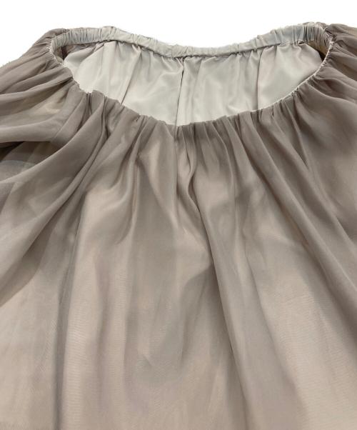 Snidel（スナイデル）Snidel (スナイデル) オフショルボリュームブラウス　 25SS　SWFB251166 ブラウン サイズ:Freeの古着・服飾アイテム