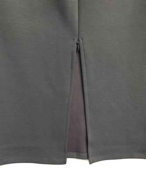 YENN（イエン）YENN (イエン) ADJUST SLIT SKIRT　Y252-22032 カーキ サイズ:38の古着・服飾アイテム