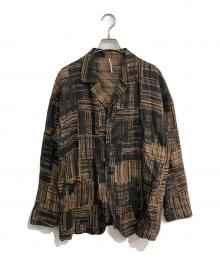 m's braque（エムズブラック）の古着「SINGLE 4-BUTTONS SHIRT-JACKET contemporary art print　231515」｜ブラウン×ブラック