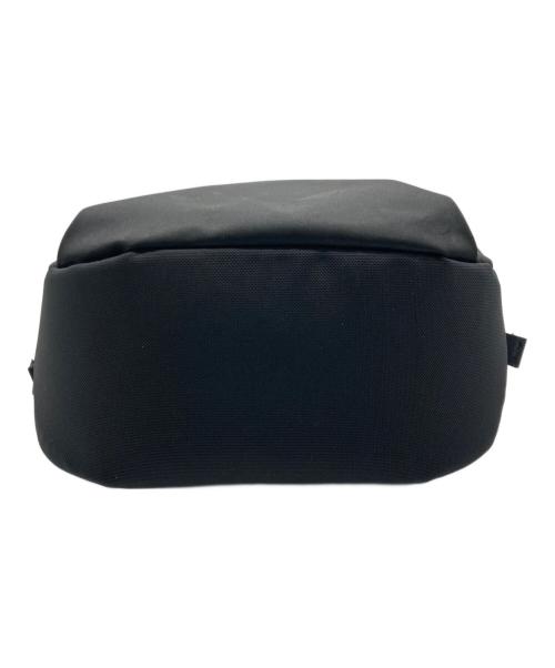 ARC'TERYX（アークテリクス）ARC'TERYX (アークテリクス) ARROW 8 ショルダーバッグ　24019 ブラック サイズ:-の古着・服飾アイテム