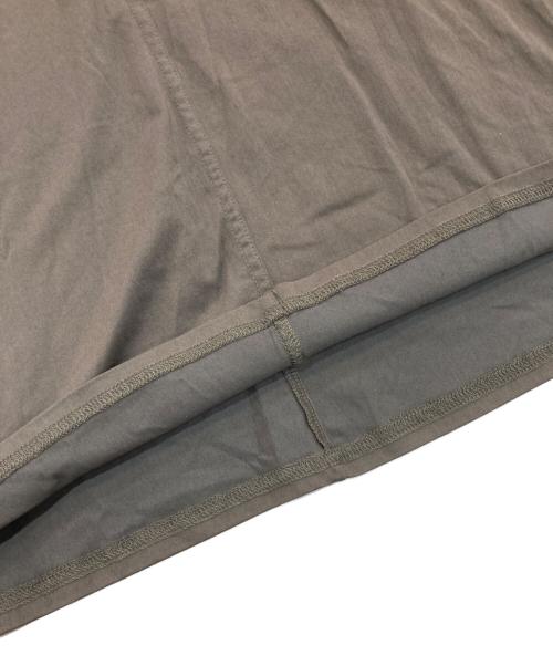 mizuiro-ind（ミズイロインド）mizuiro-ind (ミズイロインド) ノースリーブワンピース オリーブ サイズ:Freeの古着・服飾アイテム