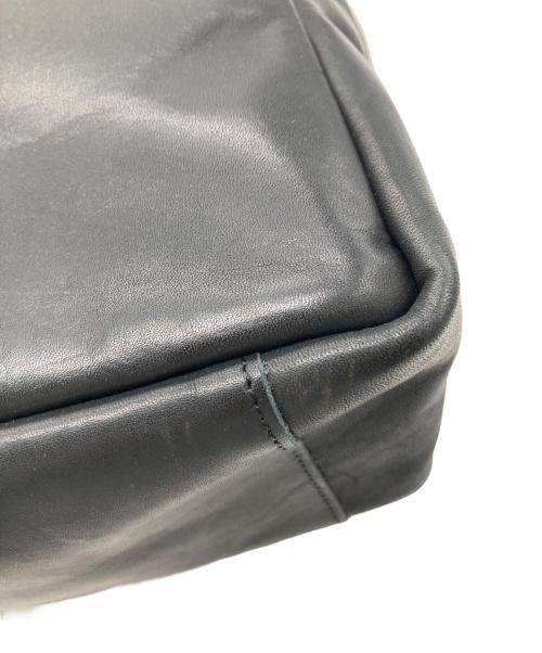 MORMYRUS（モルミルス）MORMYRUS (モルミルス) グロスレザー トートバッグ ブラックの古着・服飾アイテム