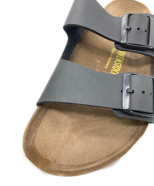 BIRKENSTOCK（ビルケンシュトック）BIRKENSTOCK (ビルケンシュトック) Arizona サンダル　 ブラック サイズ:39の古着・服飾アイテム