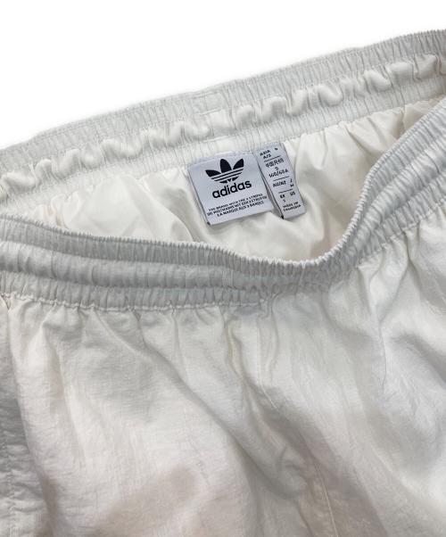 adidas Originals（アディダスオリジナル）adidas originals (アディダスオリジナル) ウーブン バルーンパンツ　IS2354 ホワイト サイズ:Mの古着・服飾アイテム