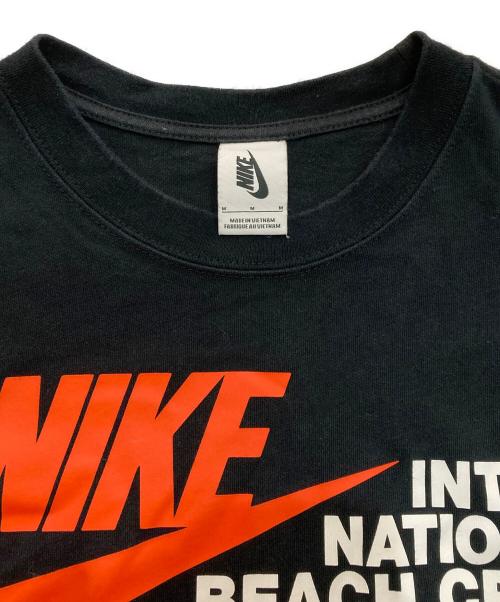 NIKE（ナイキ）NIKE (ナイキ) stussy (ステューシー) Reach TE HBeach Posse TEE　20AW　DD3070-010 ブラック サイズ:Mの古着・服飾アイテム