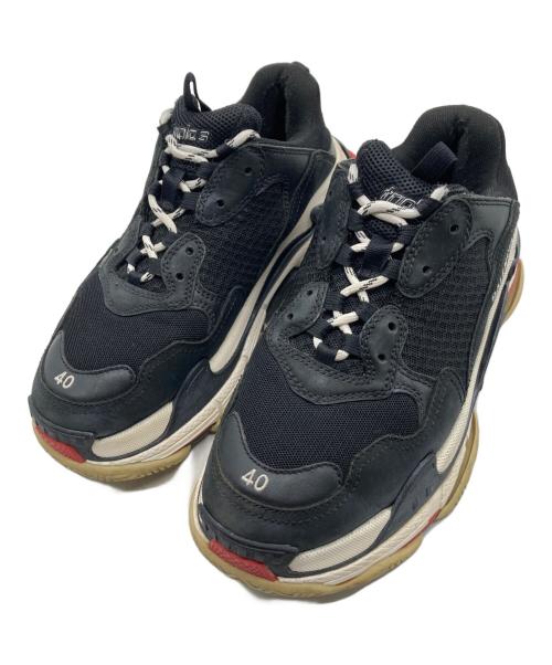 BALENCIAGA（バレンシアガ）BALENCIAGA (バレンシアガ) Triple S(トリプルエス) ブラック×レッド サイズ:US7の古着・服飾アイテム