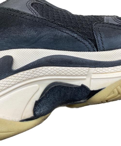 BALENCIAGA（バレンシアガ）BALENCIAGA (バレンシアガ) Triple S(トリプルエス) ブラック×レッド サイズ:US7の古着・服飾アイテム