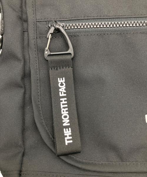 THE NORTH FACE（ザ ノース フェイス）THE NORTH FACE (ザ ノース フェイス) メッセンジャーバッグ ブラックの古着・服飾アイテム