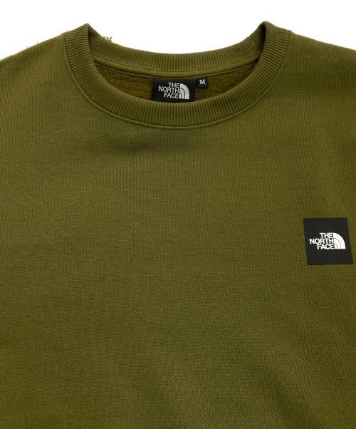 THE NORTH FACE（ザ ノース フェイス）THE NORTH FACE (ザ ノース フェイス) スクエアロゴクルーネックスウェット　NT62133 グリーン サイズ:Mの古着・服飾アイテム