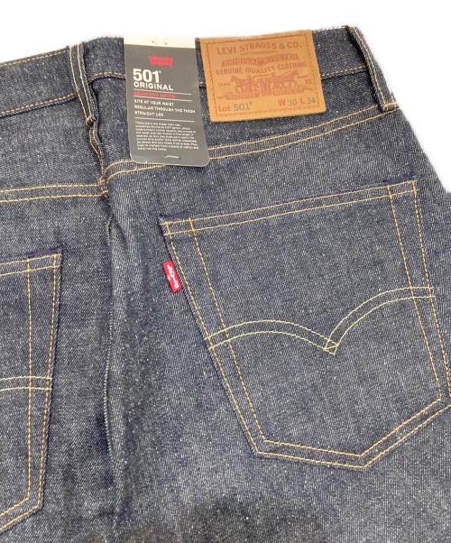 LEVI'S PReMIUM（リーバイス プレミアム）LEVI'S PReMIUM (リーバイスプレミアム) ストレートデニムパンツ ネイビー サイズ:W30L34 未使用品の古着・服飾アイテム