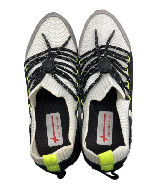 W6YZ（ウィズ）W6YZ (ウィズ) ローカットスニーカー ベージュ×ブラック サイズ:25.5㎝の古着・服飾アイテム