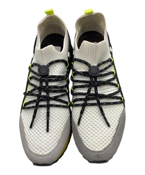 W6YZ（ウィズ）W6YZ (ウィズ) ローカットスニーカー ベージュ×ブラック サイズ:25.5㎝の古着・服飾アイテム