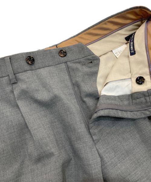 GERMANO（ジェルマーノ）GERMANO (ジェルマーノ) トロピカルウール 1プリーツ スラックス グレー サイズ:42の古着・服飾アイテム