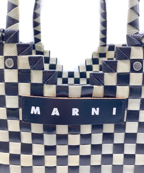 MARNI（マルニ）MARNI (マルニ) MARKET LOVE BASKET ブラック×ホワイトの古着・服飾アイテム