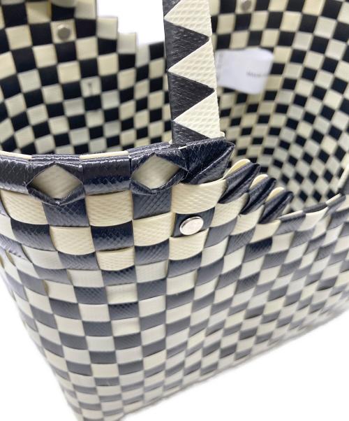 MARNI（マルニ）MARNI (マルニ) MARKET LOVE BASKET ブラック×ホワイトの古着・服飾アイテム