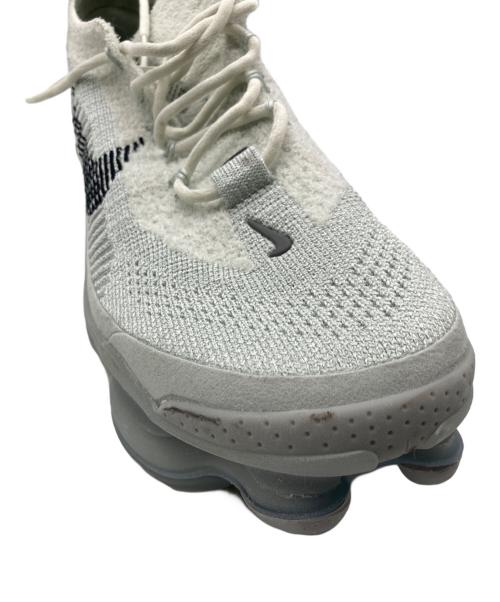 NIKE（ナイキ）NIKE (ナイキ) AIR MAX SCORPION FLYKNIT SE ライトシルバー サイズ:27.5cmの古着・服飾アイテム