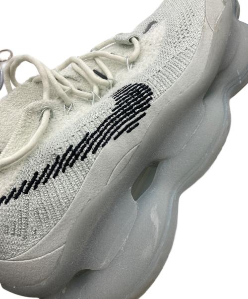 NIKE（ナイキ）NIKE (ナイキ) AIR MAX SCORPION FLYKNIT SE ライトシルバー サイズ:27.5cmの古着・服飾アイテム