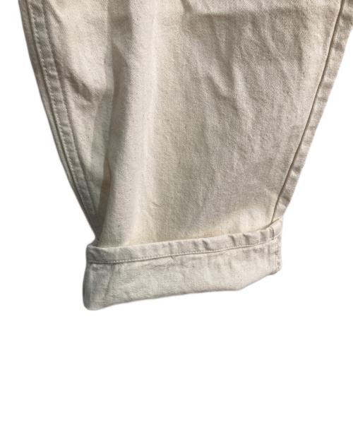 休日と詩（キュウジツトウタ）休日と詩 (キュウジツトウタ) ホリデーベーシックパンツ　portom25002 アイボリー サイズ:Freeの古着・服飾アイテム