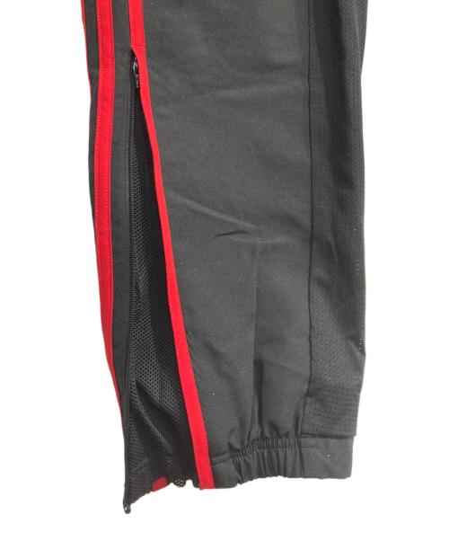 adidas（アディダス）adidas (アディダス) トラックパンツ　ACミラン　074906 ブラック×レッド サイズ:Lの古着・服飾アイテム