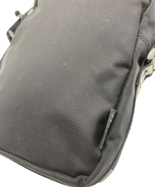 SUPREME（シュプリーム）Supreme (シュプリーム) ショルダーバッグ ブラックの古着・服飾アイテム